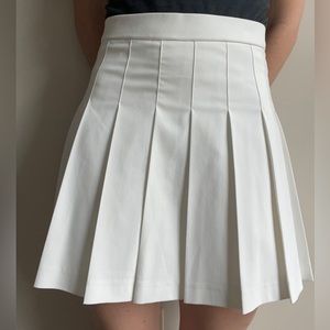 Uniqlo Tennis Skirt, size XS. BRAND NEW WITH TAGS!